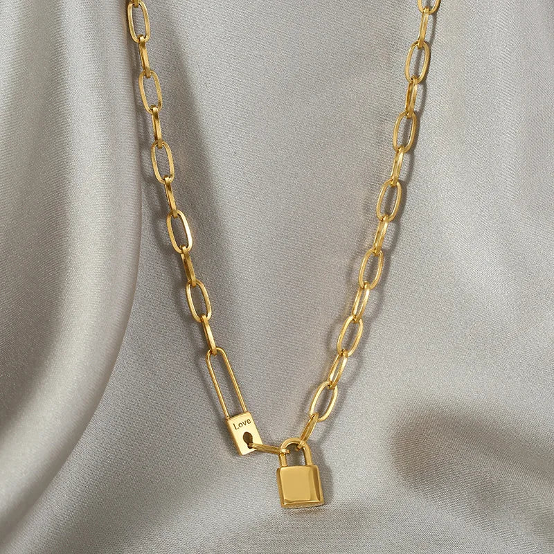 LOCK NECKLACE WATERPROOF