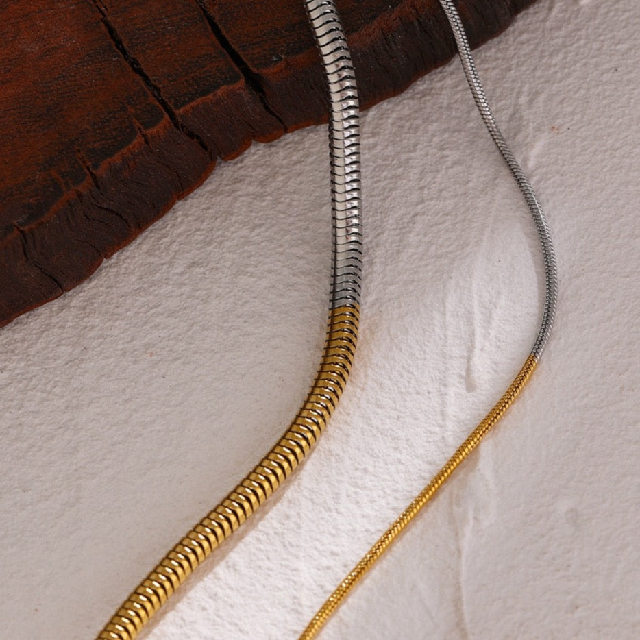 GOLDVER NECKLACE SMALL - VELOWE