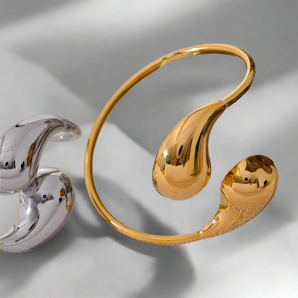 NADYA CUFF SILVER BRACELET - VELOWE