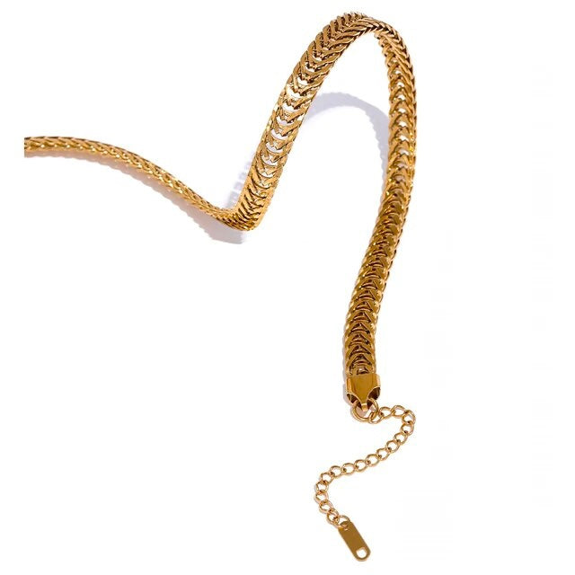 HARRISA VERGLAS NECKLACE