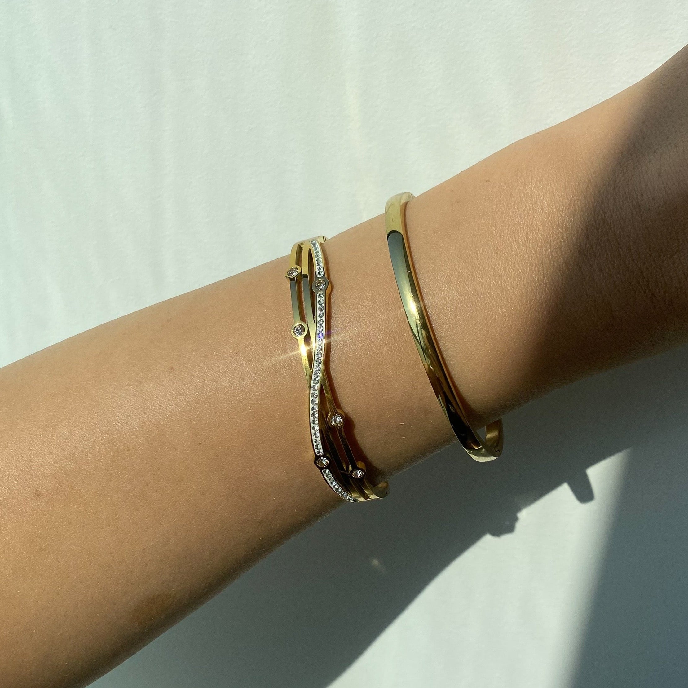 KOKITA CUFF BRACELET - VELOWE